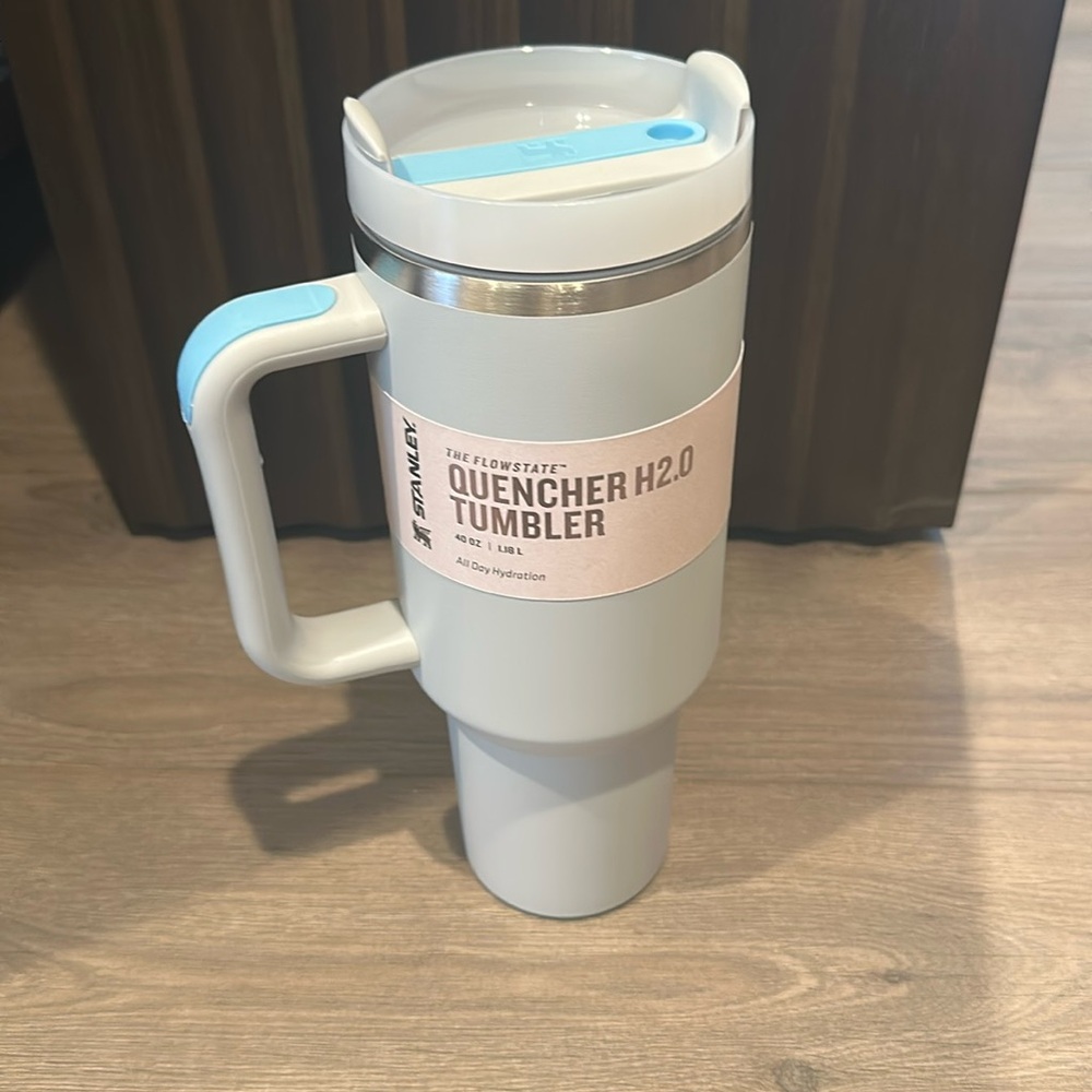 40oz Stanley tumbler